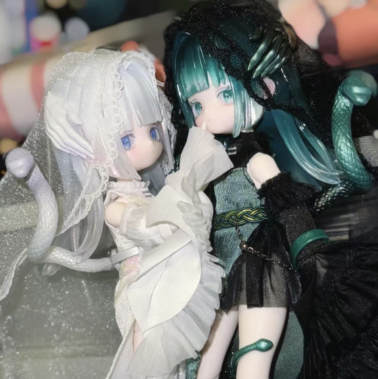 Luluelf Story Limited Hang Car - огляд і ціна Collectible & Vintage Dolls For Wedding