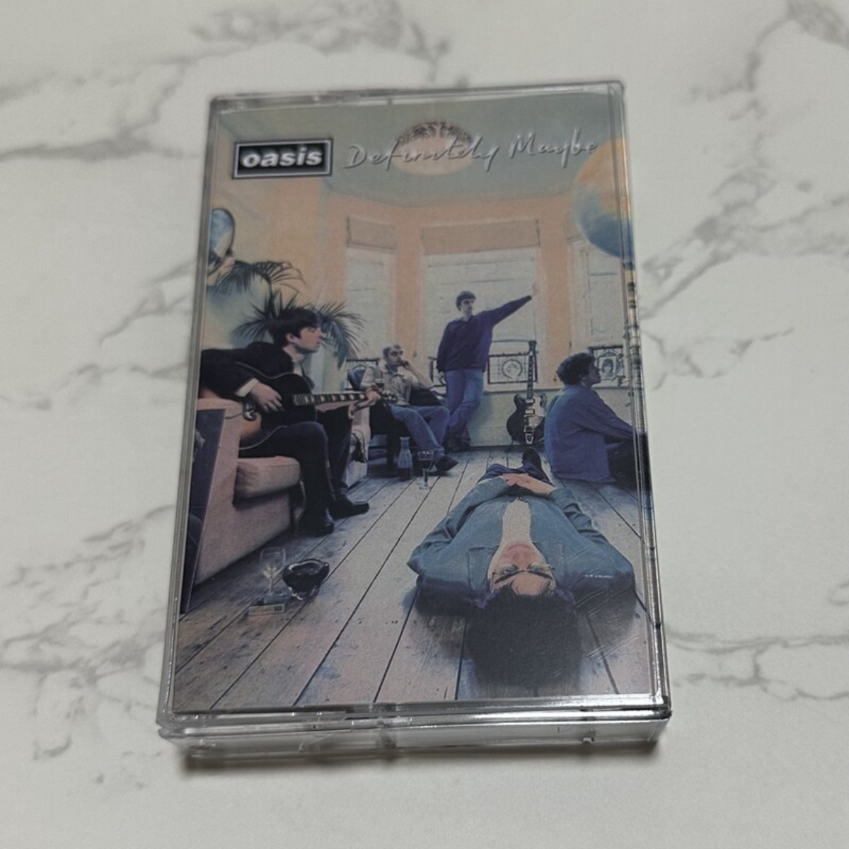 Oasis British Rock Band Casset - огляд і ціна Vintage Collectibles & More Llc Photos