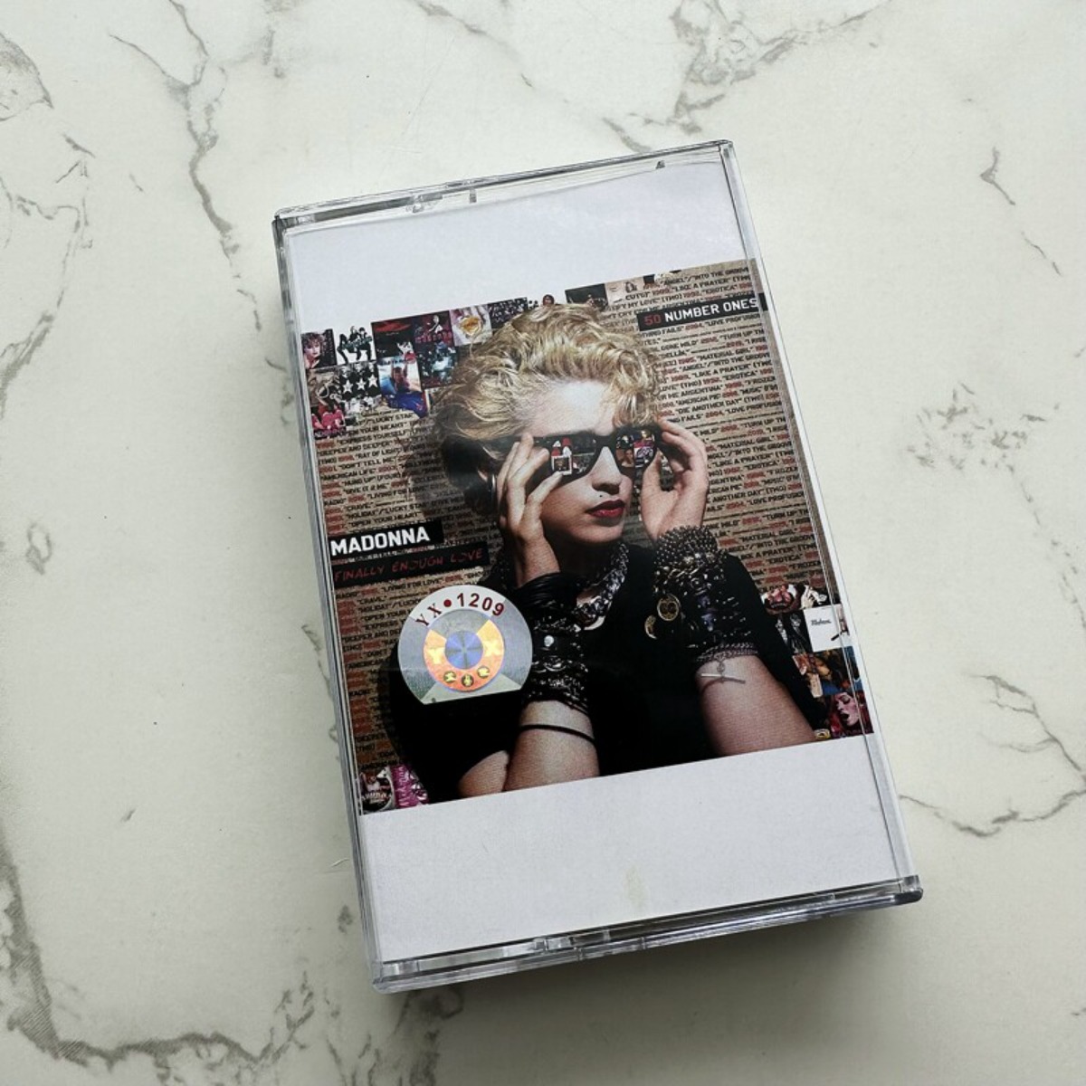 Madonna Classic Pop Music Cass - огляд і ціна Vintage Collectibles & More Llc Photos